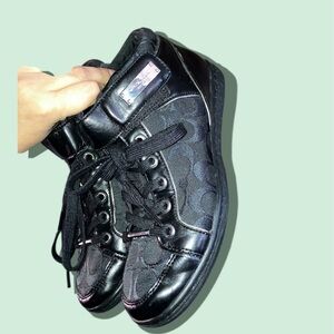 Y2K COACH ZANY Monogrammed CC Sneaker Sz 8